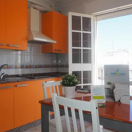 Conilplus Ramon Y Cajal 아파트 *